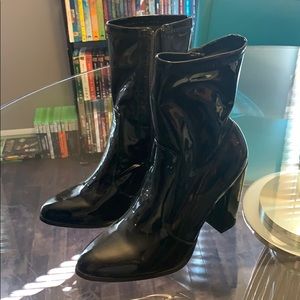 Forever 21 Fake Latex ankle boots